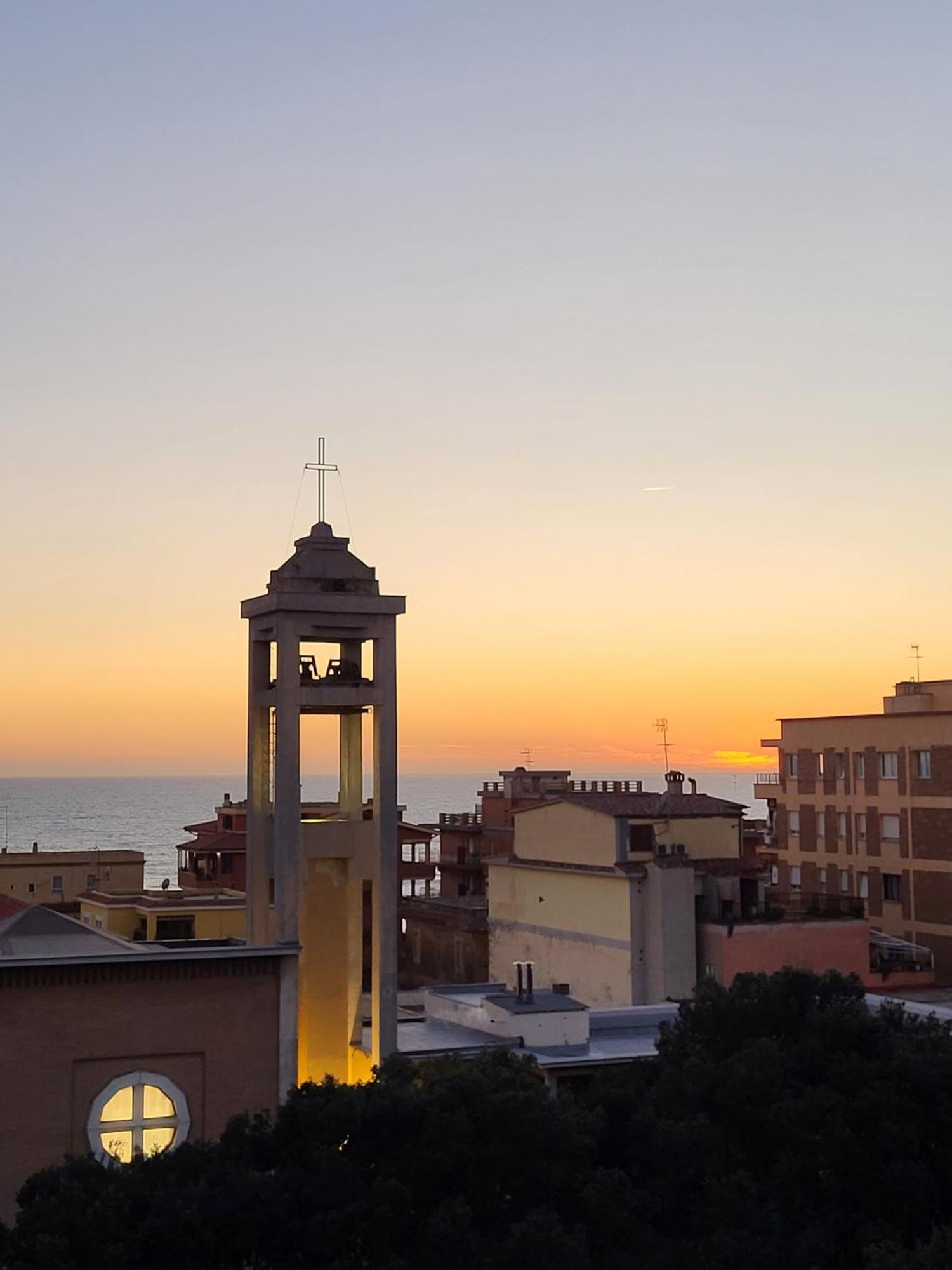 Happy Ladispoli - Vista Mare Apartment Luaran gambar